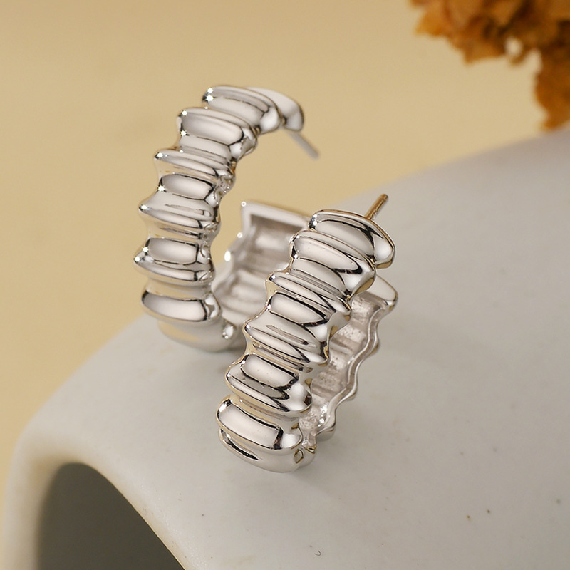 C-shape Stud Earrings
